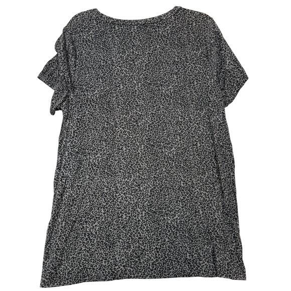 Torrid x Sylvia Mollie Leopard Tunic Top Sequin Flower Black Gray Size 2 - Picture 3 of 5